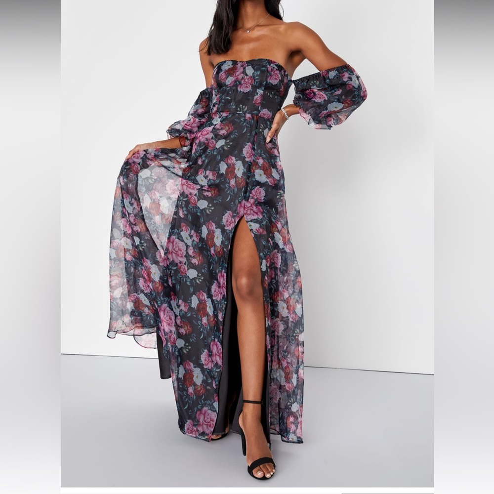 Lulu’s dress size XS. Black floral. Worn once to a wedding.